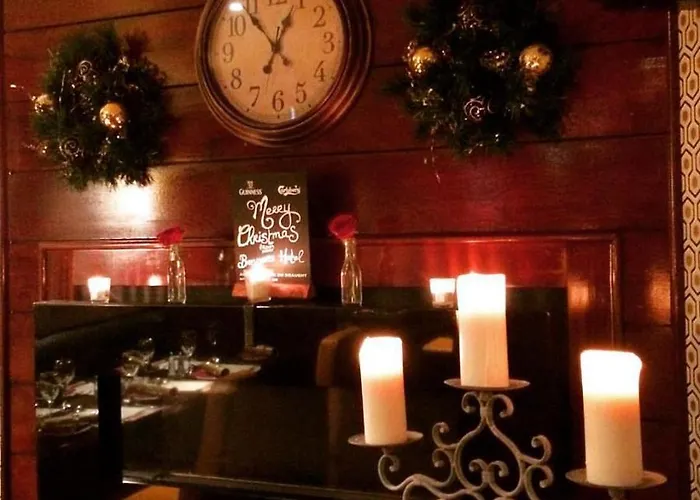 特拉利贝纳斯酒店