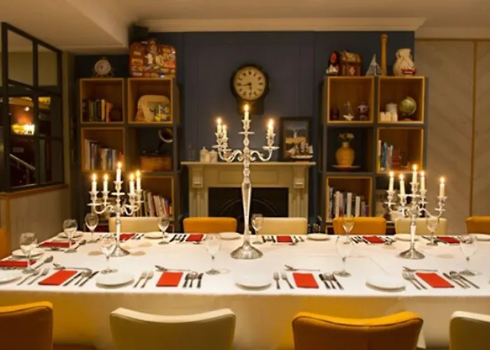 特拉利贝纳斯酒店 3*